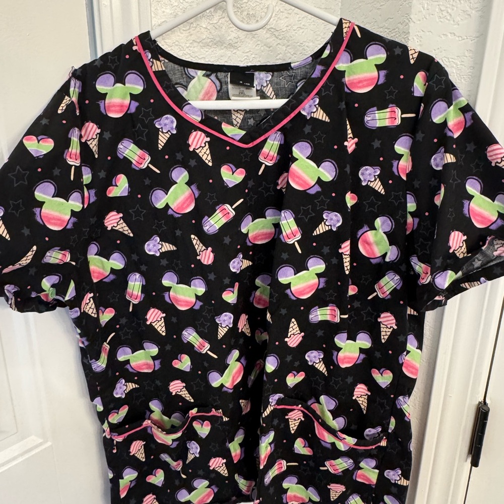 Colorful Graphic Print Top